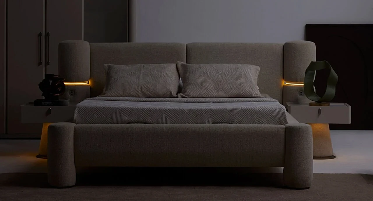 Sonbahar, doğanın büyüleyici renklerini evlerimize taşımanın en özel mevsimlerinden biridir. Yazın enerjik ve canlı havasının yerini, dinginlik ve huzur veren tonlar alır. 